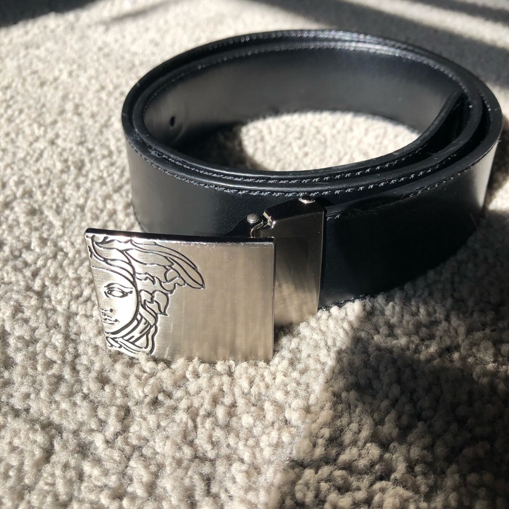 versace half madusa face belt